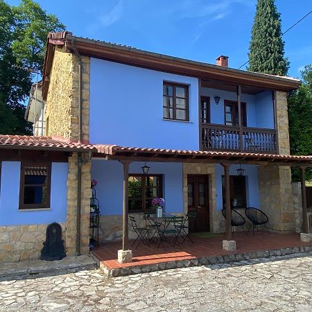 Villa Paraes Nava Exterior foto