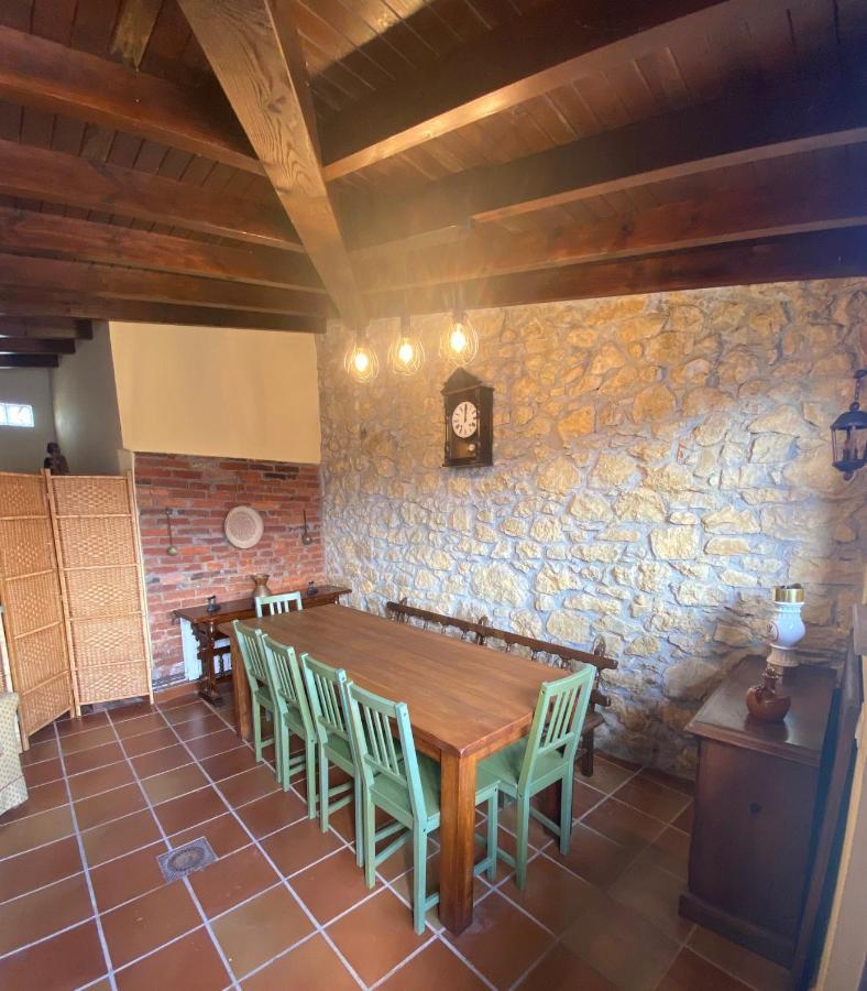 Villa Paraes Nava Exterior foto
